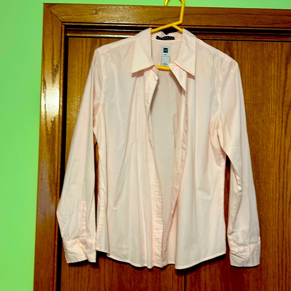 Size lg pink Gap Stretch blouse